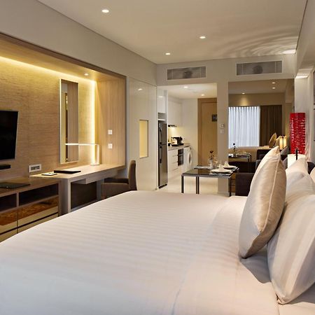 Oakwood Hotel & Residence Surabaya Eksteriør bilde