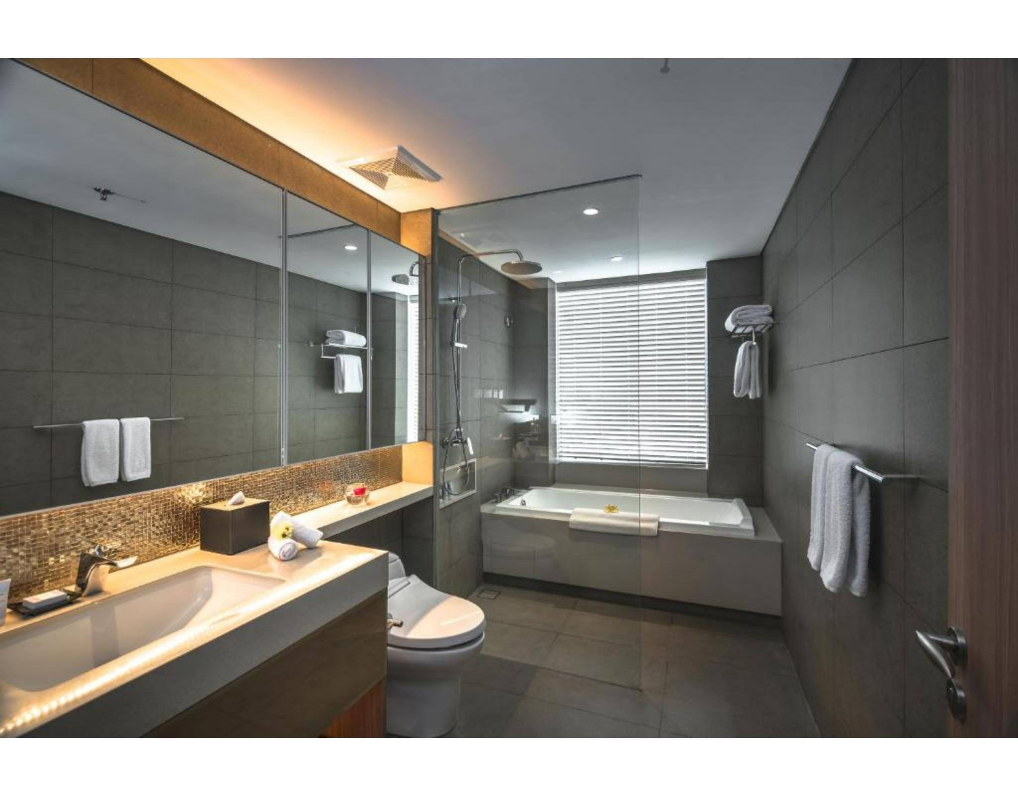 Oakwood Hotel & Residence Surabaya Eksteriør bilde