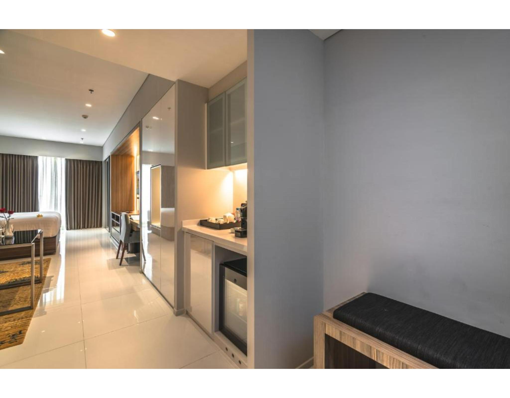 Oakwood Hotel & Residence Surabaya Eksteriør bilde