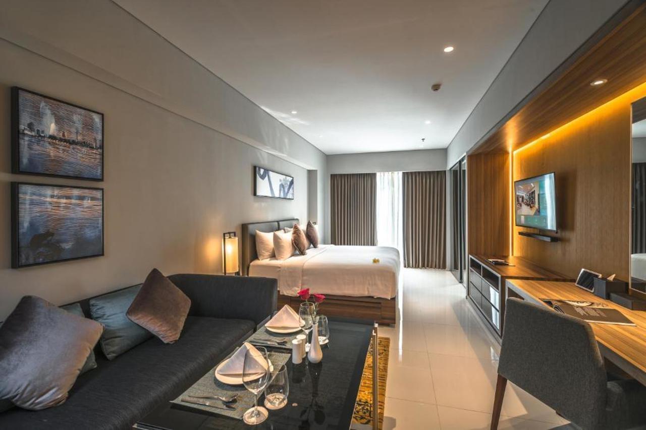 Oakwood Hotel & Residence Surabaya Eksteriør bilde