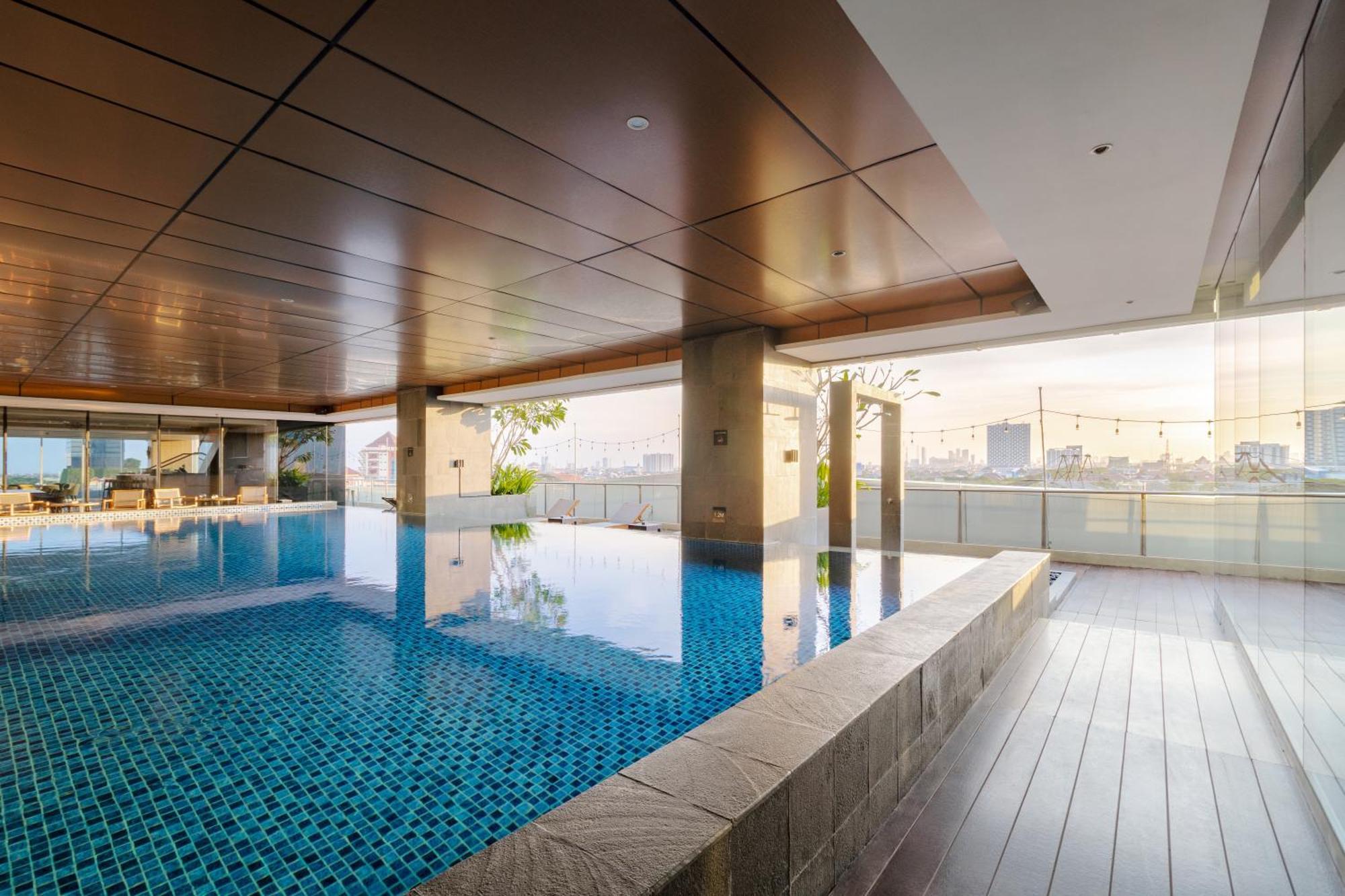 Oakwood Hotel & Residence Surabaya Eksteriør bilde